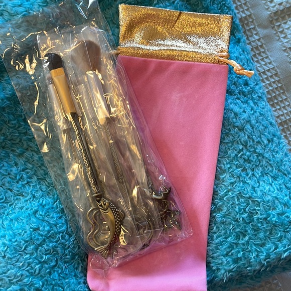 Game of Thrones Make Up Brush Set - Picture 2 of 4